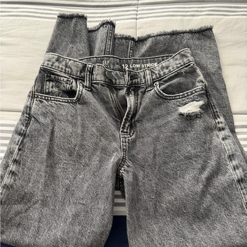 GAP Black Washed Distressed Low Rise Mom Jeans